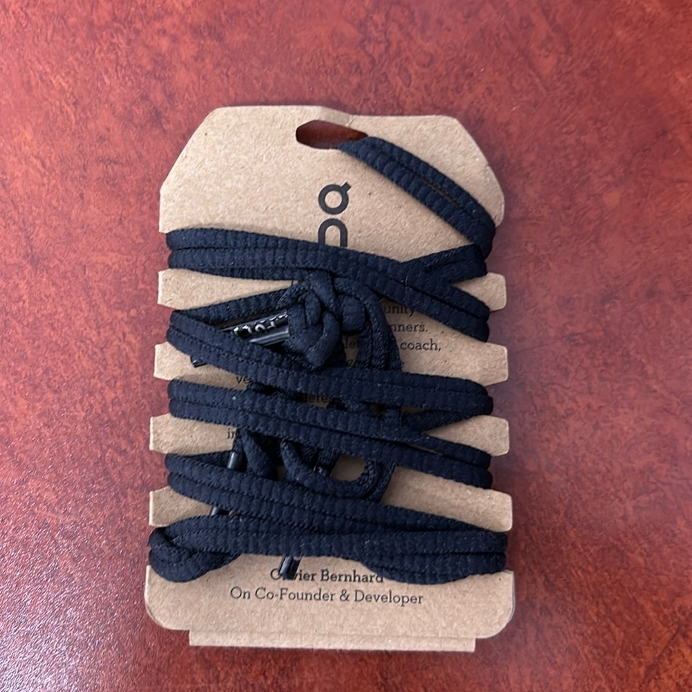 On cloud running replacment shoe laces Color as shown in photo - new